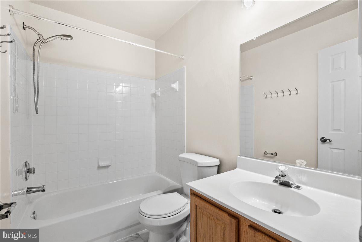 17304 PACIFIC RIM TER, DUMFRIES, Virginia 22025, 3 Bedrooms Bedrooms, ,2 BathroomsBathrooms,Residential,For sale,17304 PACIFIC RIM TER,VAPW2107442 MLS # VAPW2107442