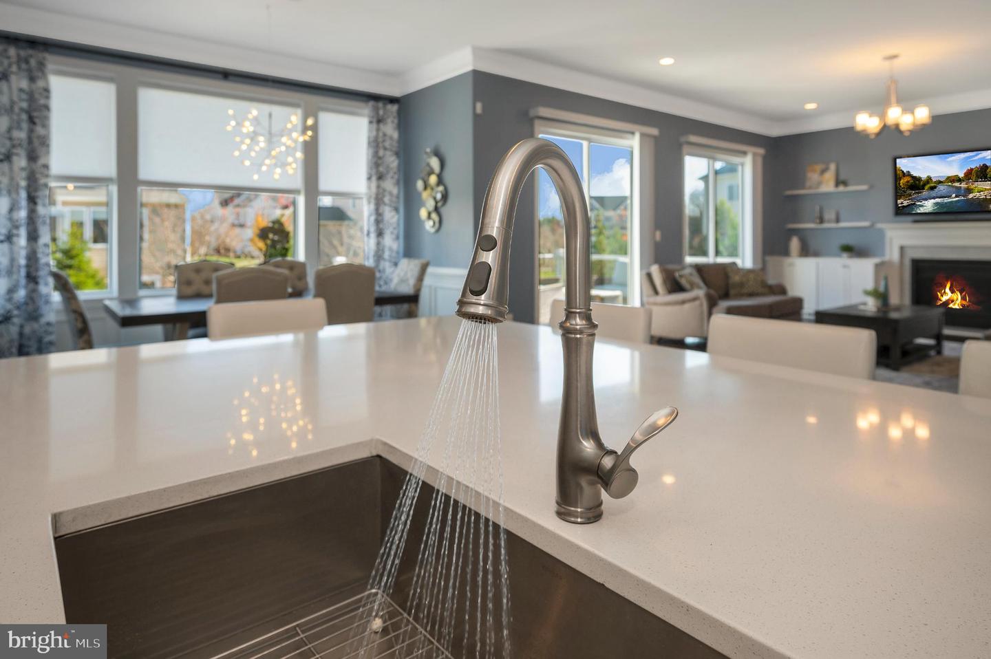 4550 GEYSER CREEK LOOP, HAYMARKET, Virginia 20169, 4 Bedrooms Bedrooms, 18 Rooms Rooms,4 BathroomsBathrooms,Residential,For sale,4550 GEYSER CREEK LOOP,VAPW2107858 MLS # VAPW2107858