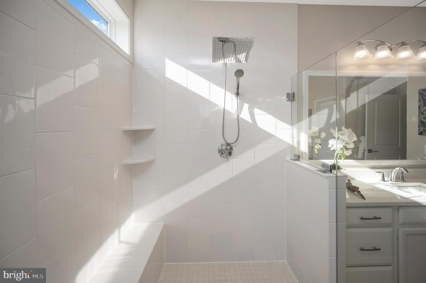 4550 GEYSER CREEK LOOP, HAYMARKET, Virginia 20169, 4 Bedrooms Bedrooms, 18 Rooms Rooms,4 BathroomsBathrooms,Residential,For sale,4550 GEYSER CREEK LOOP,VAPW2107858 MLS # VAPW2107858