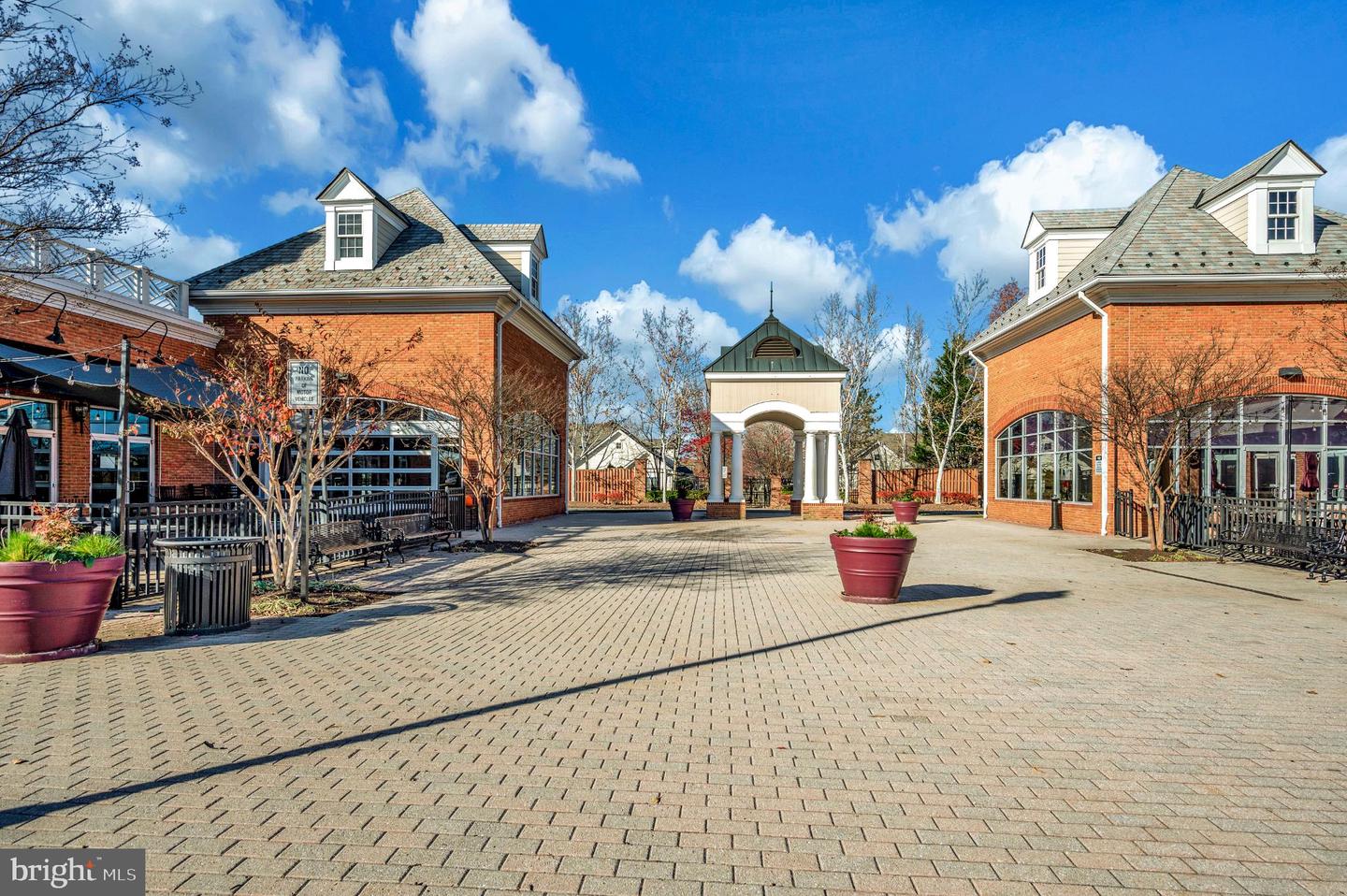 4550 GEYSER CREEK LOOP, HAYMARKET, Virginia 20169, 4 Bedrooms Bedrooms, 18 Rooms Rooms,4 BathroomsBathrooms,Residential,For sale,4550 GEYSER CREEK LOOP,VAPW2107858 MLS # VAPW2107858