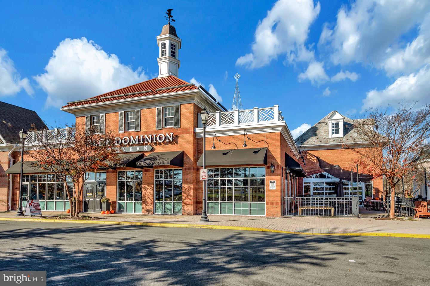 4550 GEYSER CREEK LOOP, HAYMARKET, Virginia 20169, 4 Bedrooms Bedrooms, 18 Rooms Rooms,4 BathroomsBathrooms,Residential,For sale,4550 GEYSER CREEK LOOP,VAPW2107858 MLS # VAPW2107858