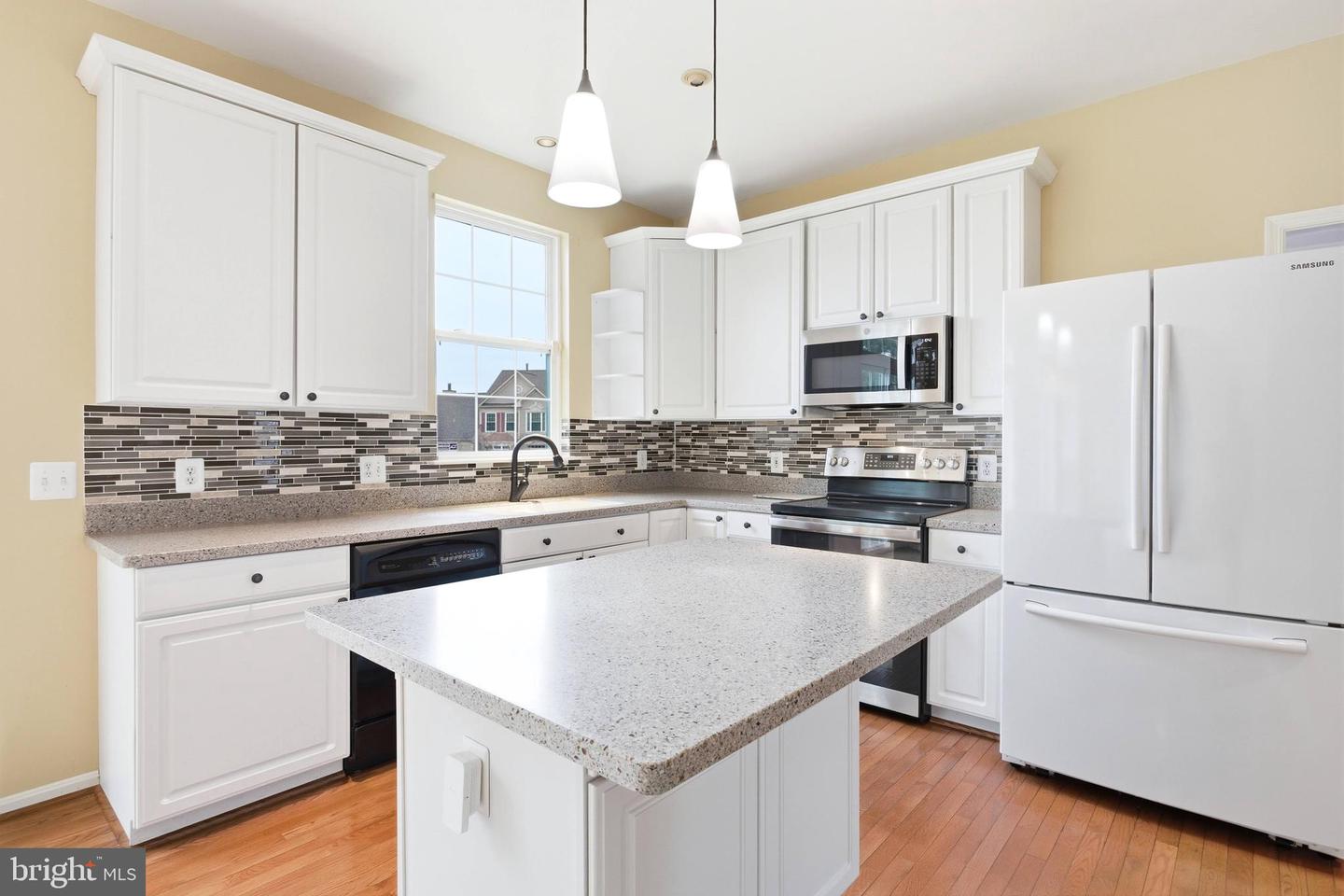 12142 MILLBILL CT, BRISTOW, Virginia 20136, 4 Bedrooms Bedrooms, ,4 BathroomsBathrooms,Residential,For sale,12142 MILLBILL CT,VAPW2108000 MLS # VAPW2108000