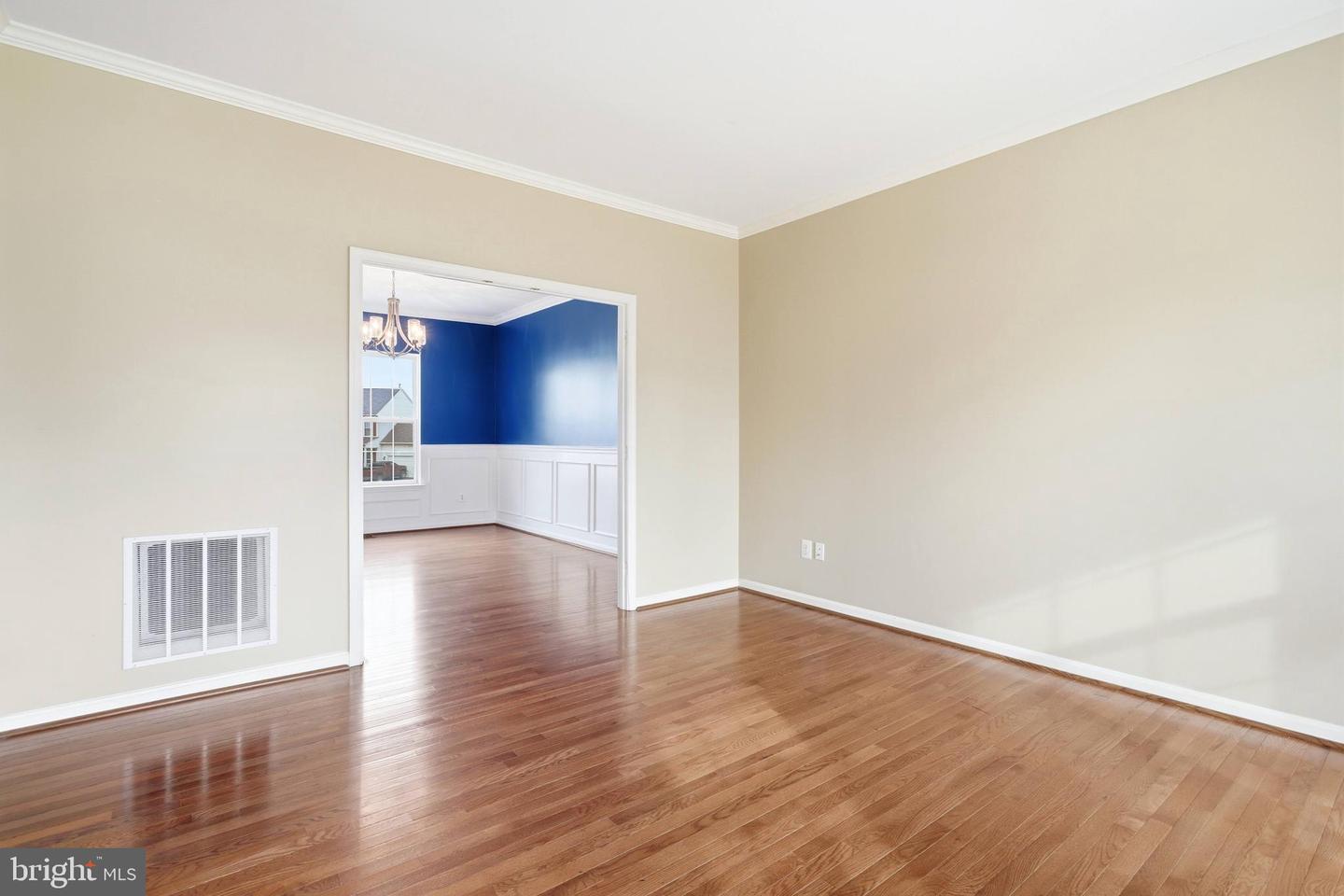 12142 MILLBILL CT, BRISTOW, Virginia 20136, 4 Bedrooms Bedrooms, ,4 BathroomsBathrooms,Residential,For sale,12142 MILLBILL CT,VAPW2108000 MLS # VAPW2108000