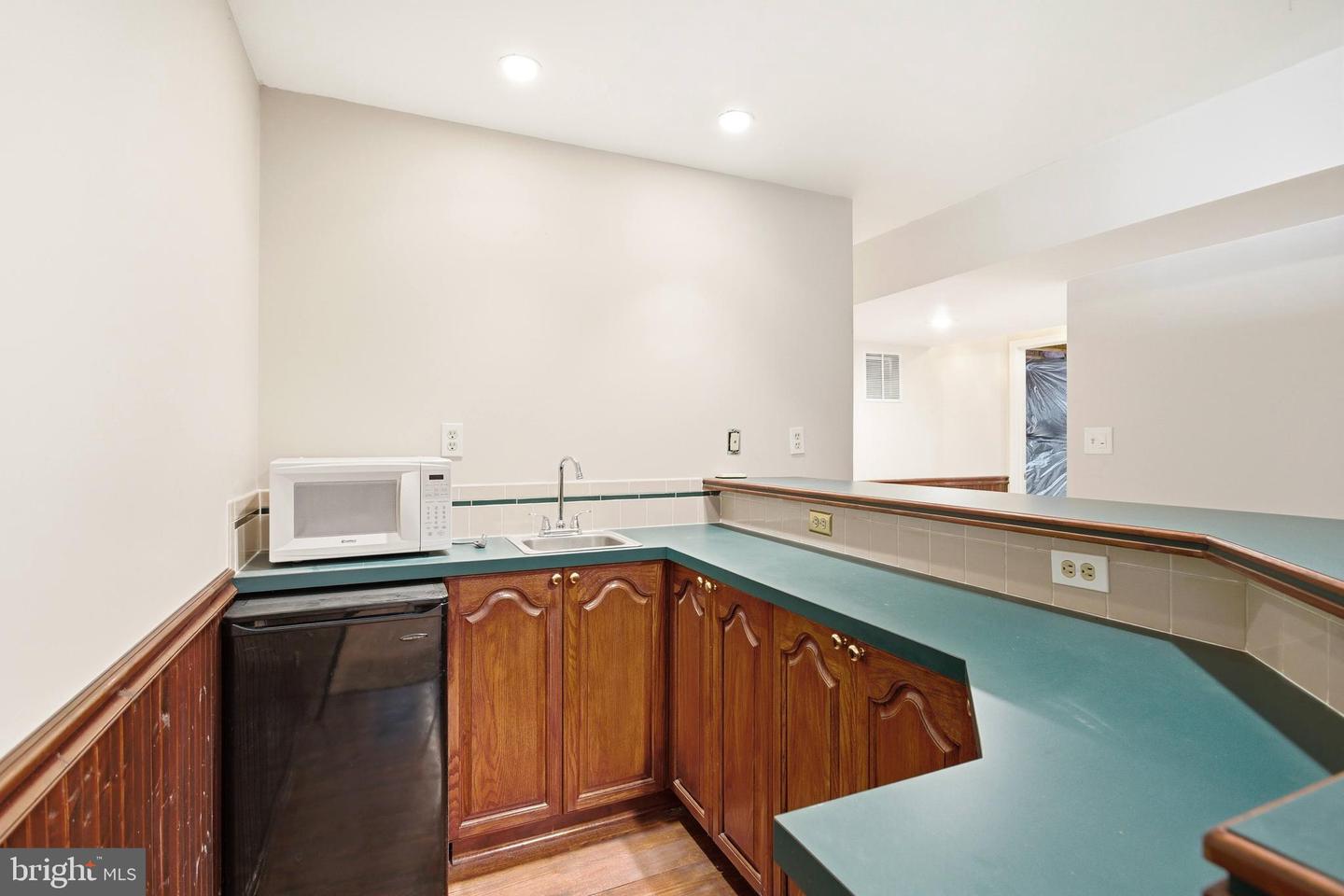 12142 MILLBILL CT, BRISTOW, Virginia 20136, 4 Bedrooms Bedrooms, ,4 BathroomsBathrooms,Residential,For sale,12142 MILLBILL CT,VAPW2108000 MLS # VAPW2108000