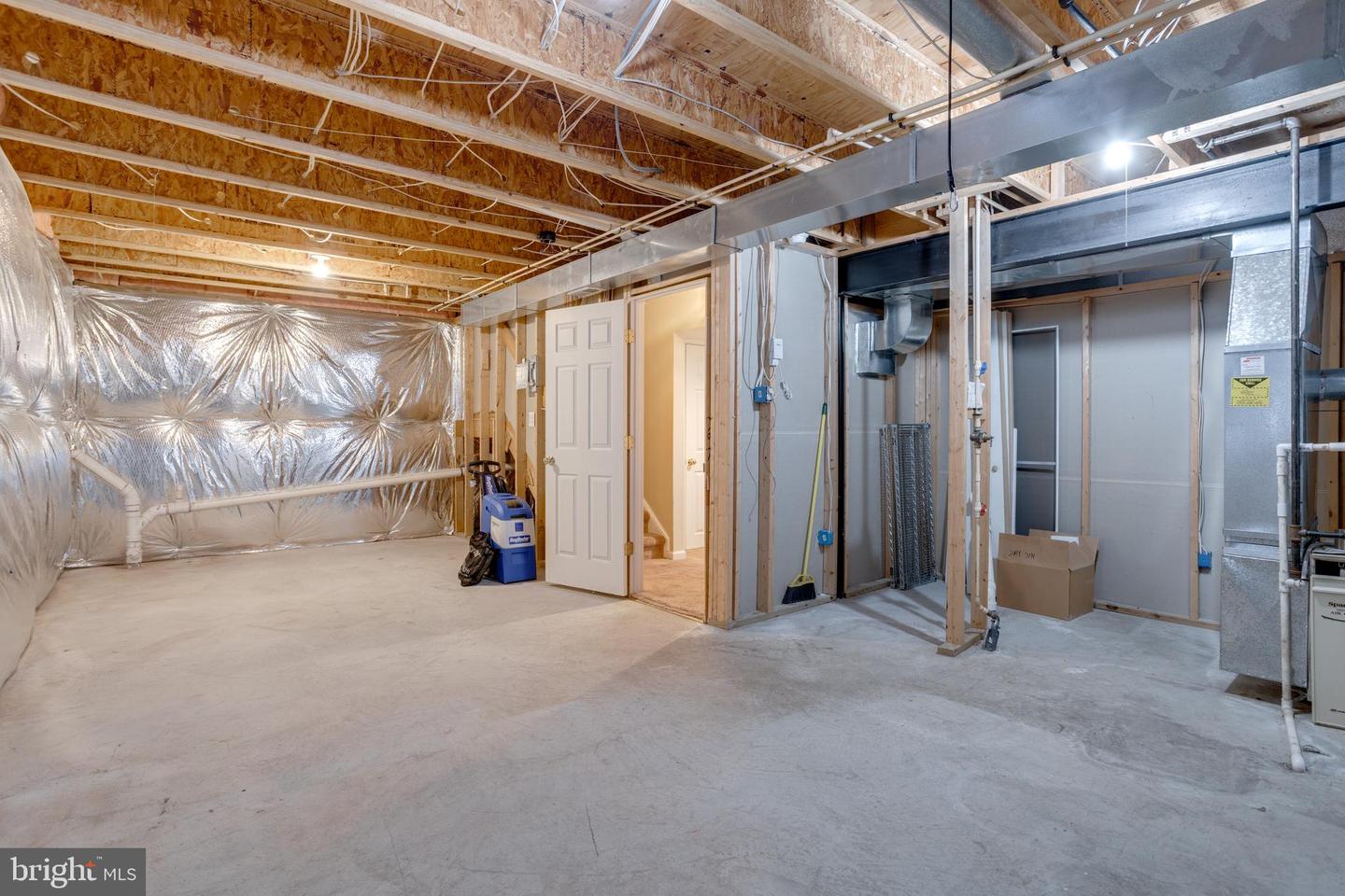 12142 MILLBILL CT, BRISTOW, Virginia 20136, 4 Bedrooms Bedrooms, ,4 BathroomsBathrooms,Residential,For sale,12142 MILLBILL CT,VAPW2108000 MLS # VAPW2108000