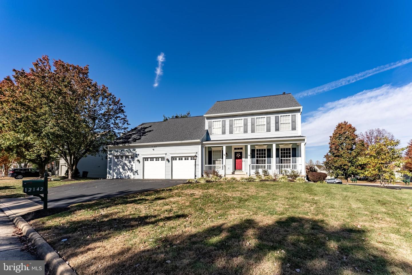 12142 MILLBILL CT, BRISTOW, Virginia 20136, 4 Bedrooms Bedrooms, ,4 BathroomsBathrooms,Residential,For sale,12142 MILLBILL CT,VAPW2108000 MLS # VAPW2108000