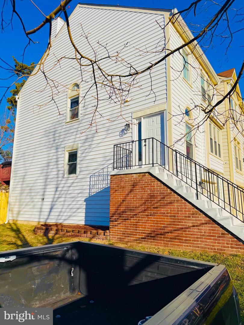 529 DAKOTA DR, HERNDON, Virginia 20170, 4 Bedrooms Bedrooms, ,3 BathroomsBathrooms,Residential,For sale,529 DAKOTA DR,VAFX2280138 MLS # VAFX2280138