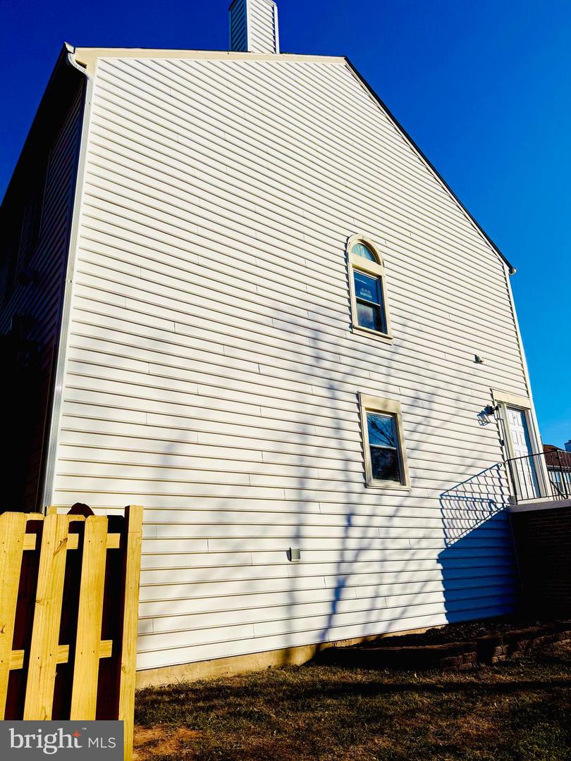 529 DAKOTA DR, HERNDON, Virginia 20170, 4 Bedrooms Bedrooms, ,3 BathroomsBathrooms,Residential,For sale,529 DAKOTA DR,VAFX2280138 MLS # VAFX2280138