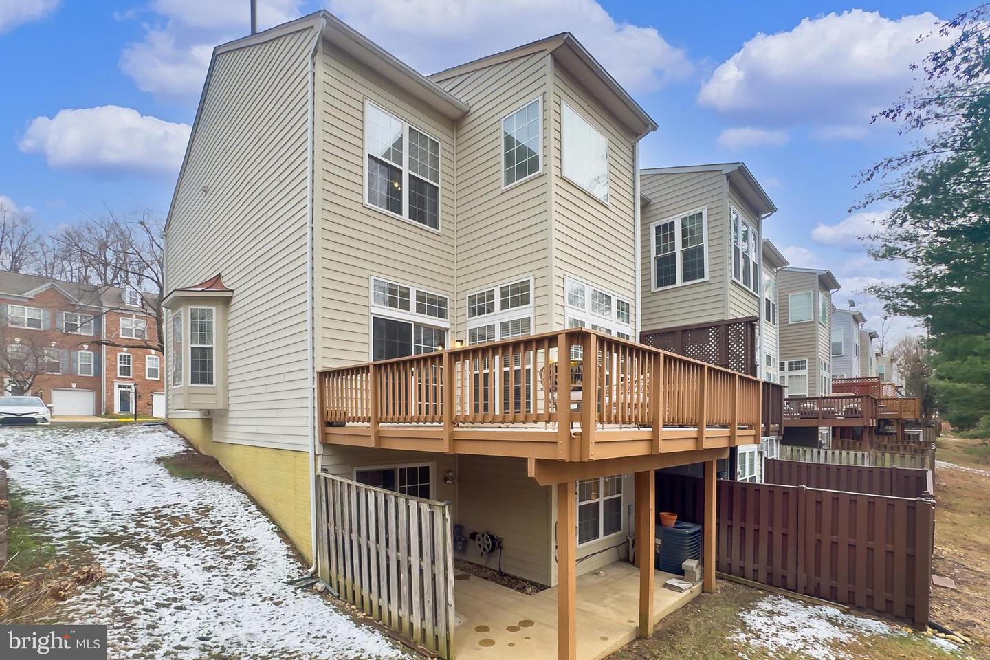 5432 SUMMER LEAF LN, ALEXANDRIA, Virginia 22312, 3 Bedrooms Bedrooms, ,3 BathroomsBathrooms,Residential,For sale,5432 SUMMER LEAF LN,VAFX2280300 MLS # VAFX2280300