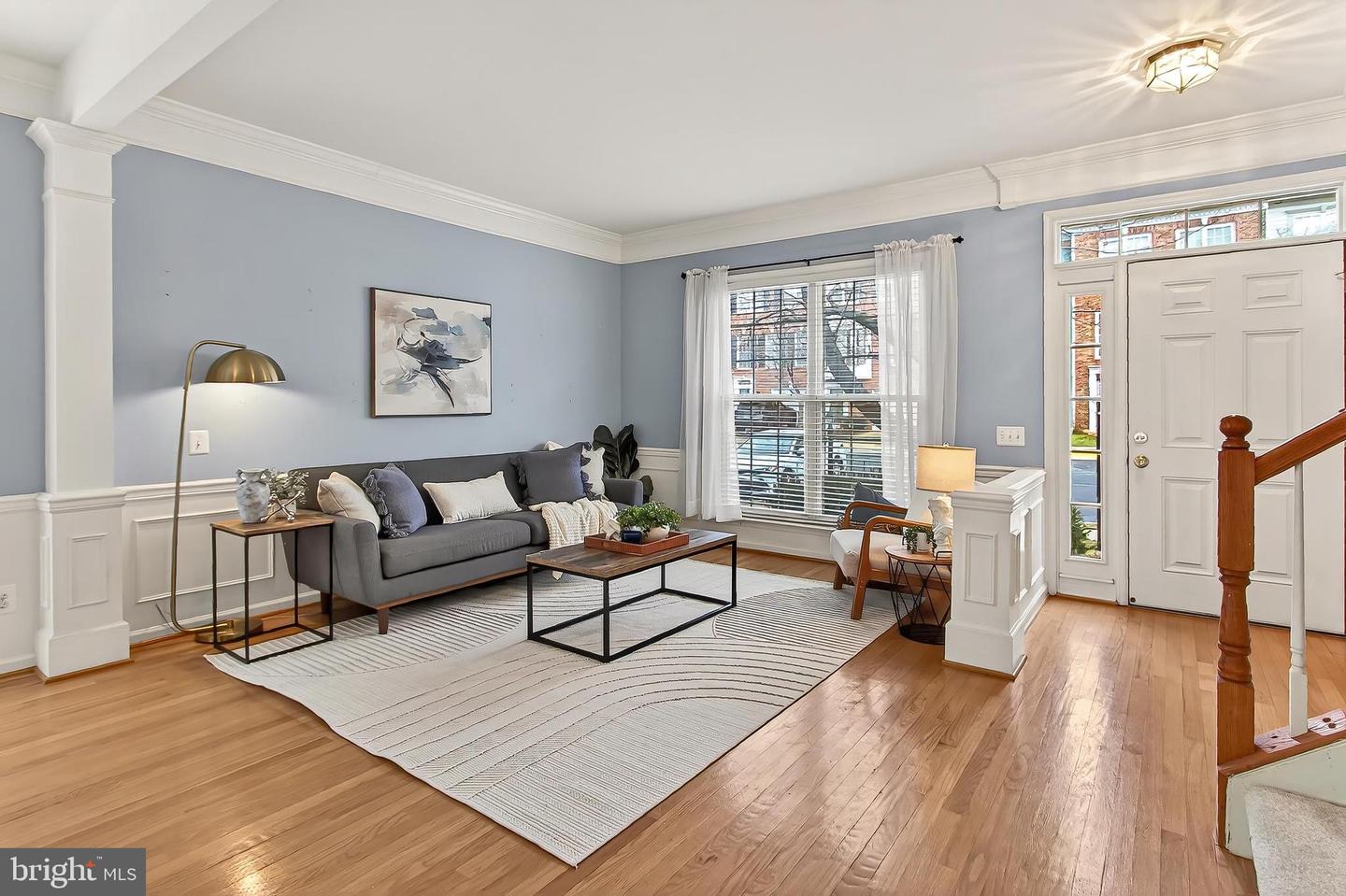 5432 SUMMER LEAF LN, ALEXANDRIA, Virginia 22312, 3 Bedrooms Bedrooms, ,3 BathroomsBathrooms,Residential,For sale,5432 SUMMER LEAF LN,VAFX2280300 MLS # VAFX2280300