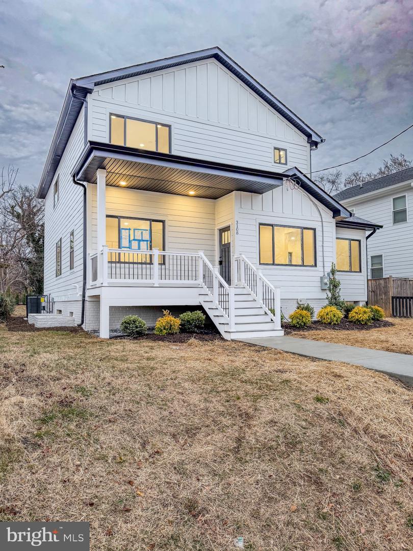 3108 ADAMS ST NE, WASHINGTON, District Of Columbia 20018, 6 Bedrooms Bedrooms, ,5 BathroomsBathrooms,Residential,For sale,3108 ADAMS ST NE,DCDC2233088 MLS # DCDC2233088