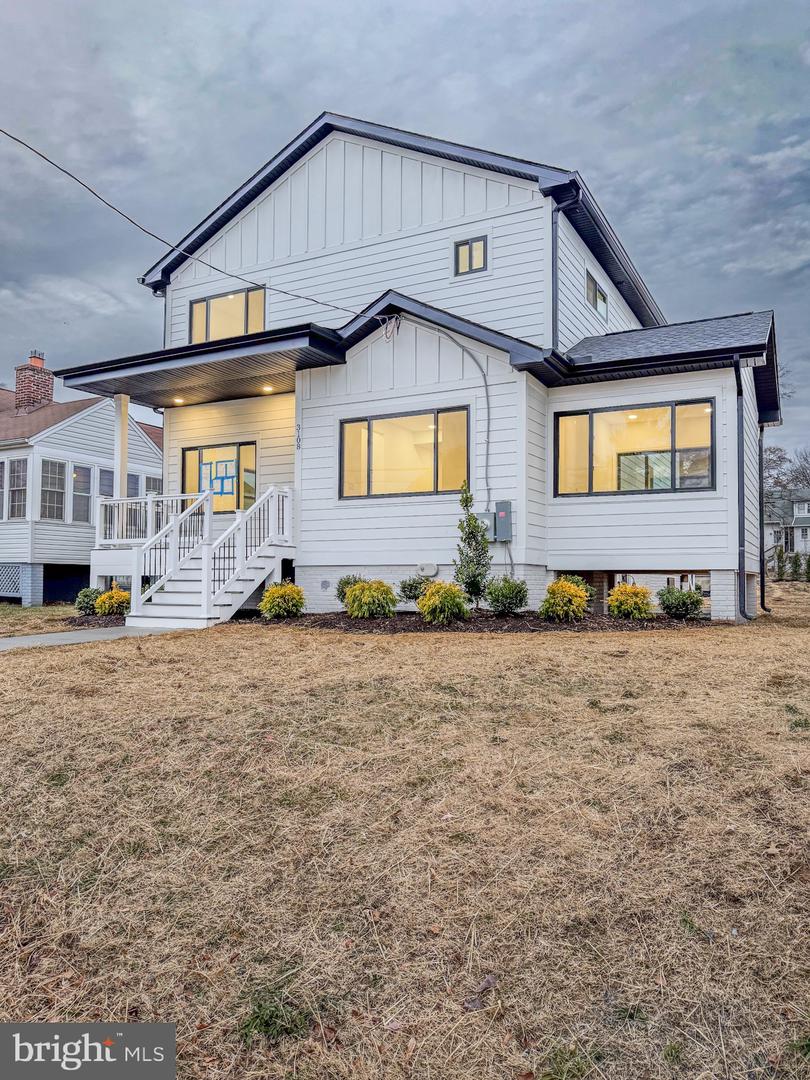 3108 ADAMS ST NE, WASHINGTON, District Of Columbia 20018, 6 Bedrooms Bedrooms, ,5 BathroomsBathrooms,Residential,For sale,3108 ADAMS ST NE,DCDC2233088 MLS # DCDC2233088