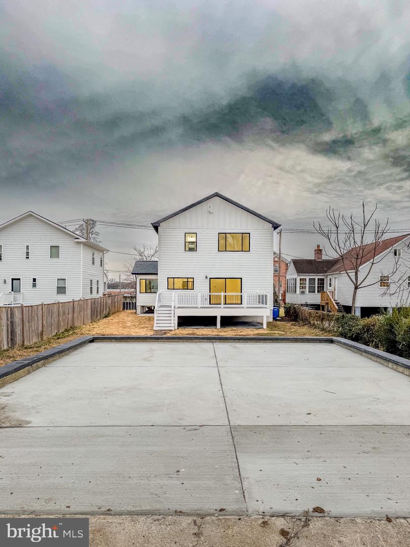 3108 ADAMS ST NE, WASHINGTON, District Of Columbia 20018, 6 Bedrooms Bedrooms, ,5 BathroomsBathrooms,Residential,For sale,3108 ADAMS ST NE,DCDC2233088 MLS # DCDC2233088