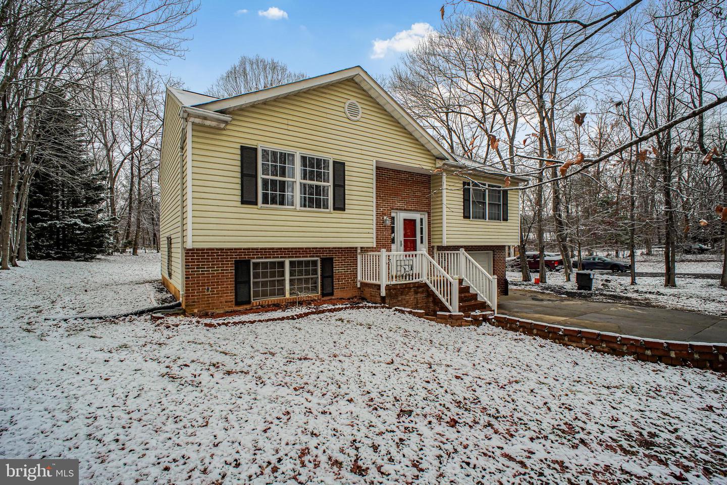 12502 WARREN LN, SPOTSYLVANIA, Virginia 22551, 4 Bedrooms Bedrooms, ,2 BathroomsBathrooms,Residential,For sale,12502 WARREN LN,VASP2037842 MLS # VASP2037842