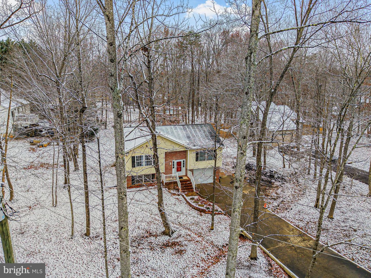 12502 WARREN LN, SPOTSYLVANIA, Virginia 22551, 4 Bedrooms Bedrooms, ,2 BathroomsBathrooms,Residential,For sale,12502 WARREN LN,VASP2037842 MLS # VASP2037842