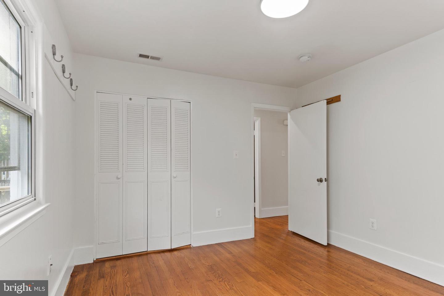 3709 FORESTDALE AVE, WOODBRIDGE, Virginia 22193, 6 Bedrooms Bedrooms, 6 Rooms Rooms,3 BathroomsBathrooms,Residential,For sale,3709 FORESTDALE AVE,VAPW2108590 MLS # VAPW2108590