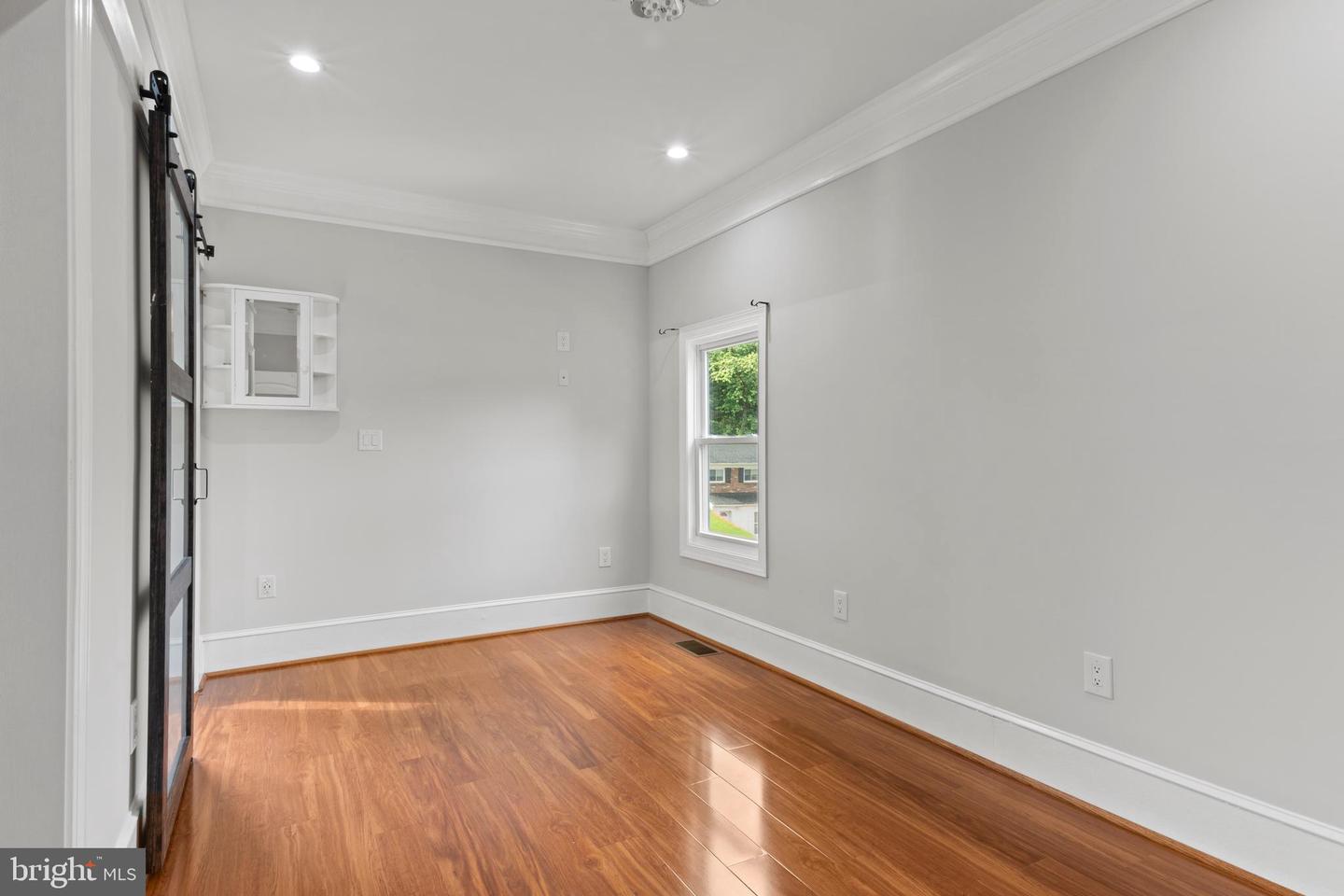 3709 FORESTDALE AVE, WOODBRIDGE, Virginia 22193, 6 Bedrooms Bedrooms, 6 Rooms Rooms,3 BathroomsBathrooms,Residential,For sale,3709 FORESTDALE AVE,VAPW2108590 MLS # VAPW2108590