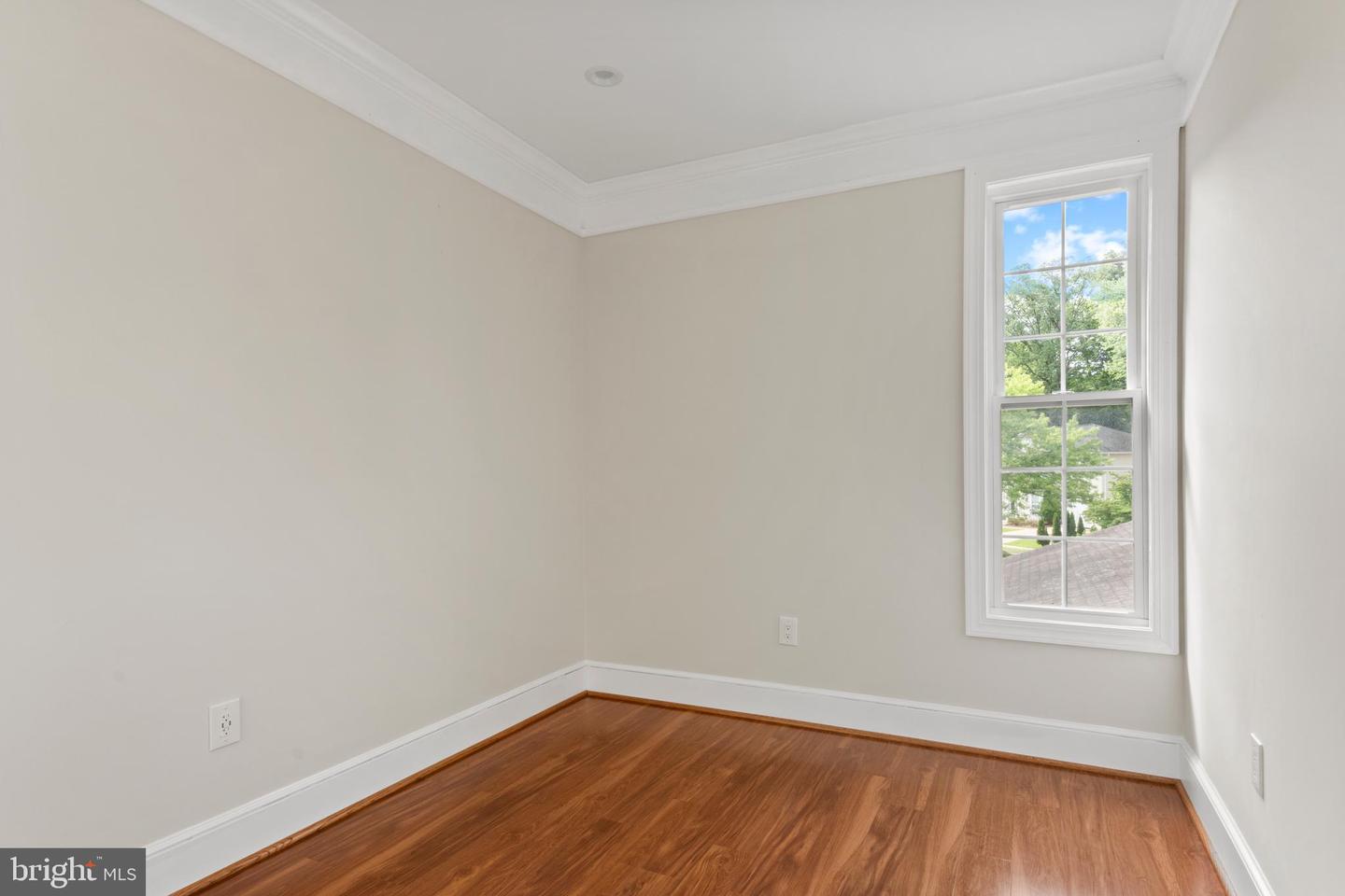 3709 FORESTDALE AVE, WOODBRIDGE, Virginia 22193, 6 Bedrooms Bedrooms, 6 Rooms Rooms,3 BathroomsBathrooms,Residential,For sale,3709 FORESTDALE AVE,VAPW2108590 MLS # VAPW2108590