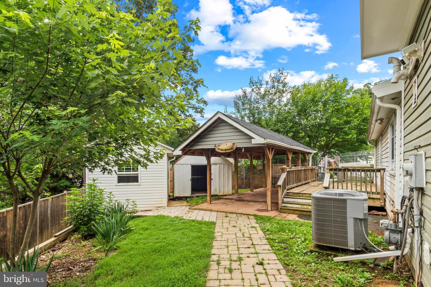 3709 FORESTDALE AVE, WOODBRIDGE, Virginia 22193, 6 Bedrooms Bedrooms, 6 Rooms Rooms,3 BathroomsBathrooms,Residential,For sale,3709 FORESTDALE AVE,VAPW2108590 MLS # VAPW2108590