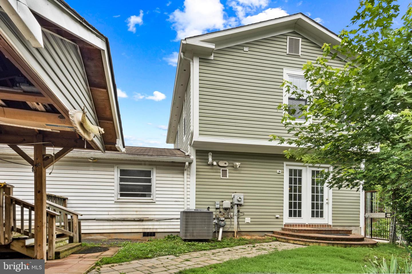 3709 FORESTDALE AVE, WOODBRIDGE, Virginia 22193, 6 Bedrooms Bedrooms, 6 Rooms Rooms,3 BathroomsBathrooms,Residential,For sale,3709 FORESTDALE AVE,VAPW2108590 MLS # VAPW2108590