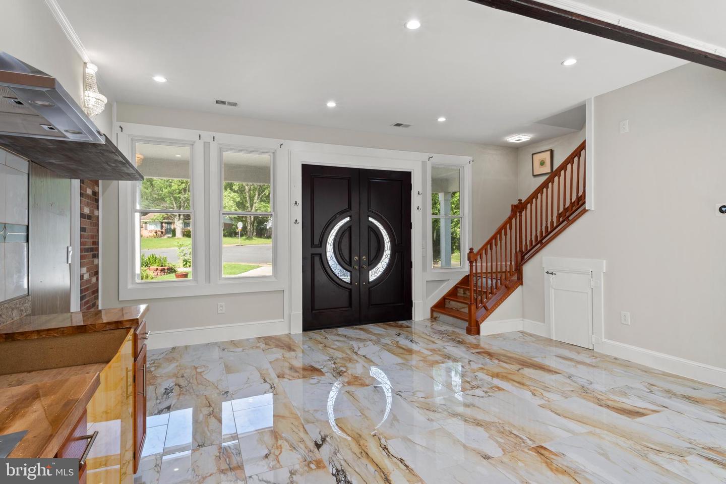 3709 FORESTDALE AVE, WOODBRIDGE, Virginia 22193, 6 Bedrooms Bedrooms, 6 Rooms Rooms,3 BathroomsBathrooms,Residential,For sale,3709 FORESTDALE AVE,VAPW2108590 MLS # VAPW2108590