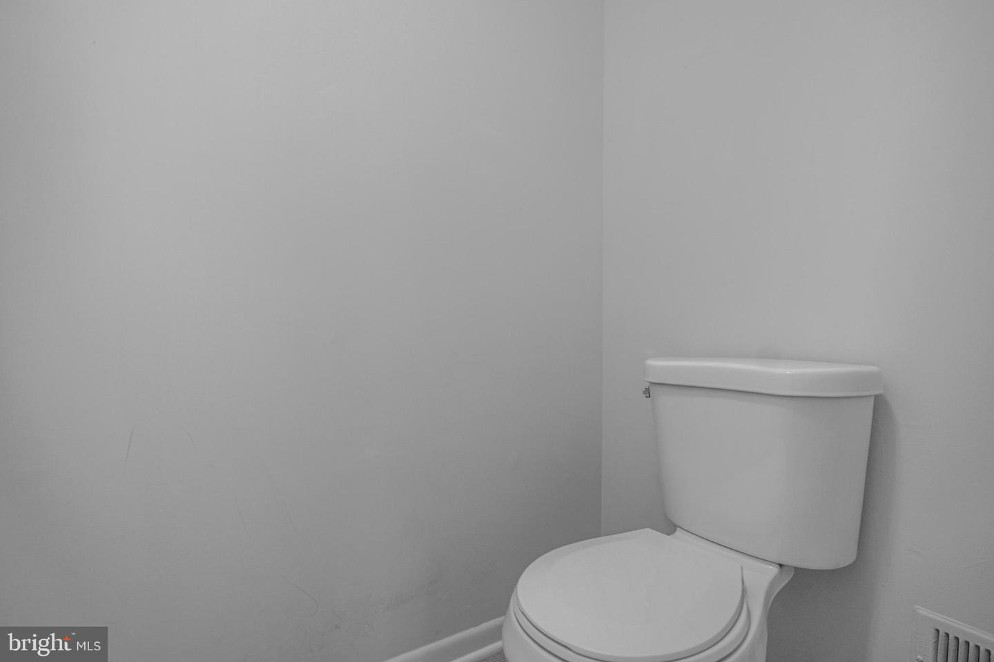 5242 MIDWAY CT, WOODBRIDGE, Virginia 22193, 4 Bedrooms Bedrooms, ,2 BathroomsBathrooms,Residential,For sale,5242 MIDWAY CT,VAPW2108608 MLS # VAPW2108608