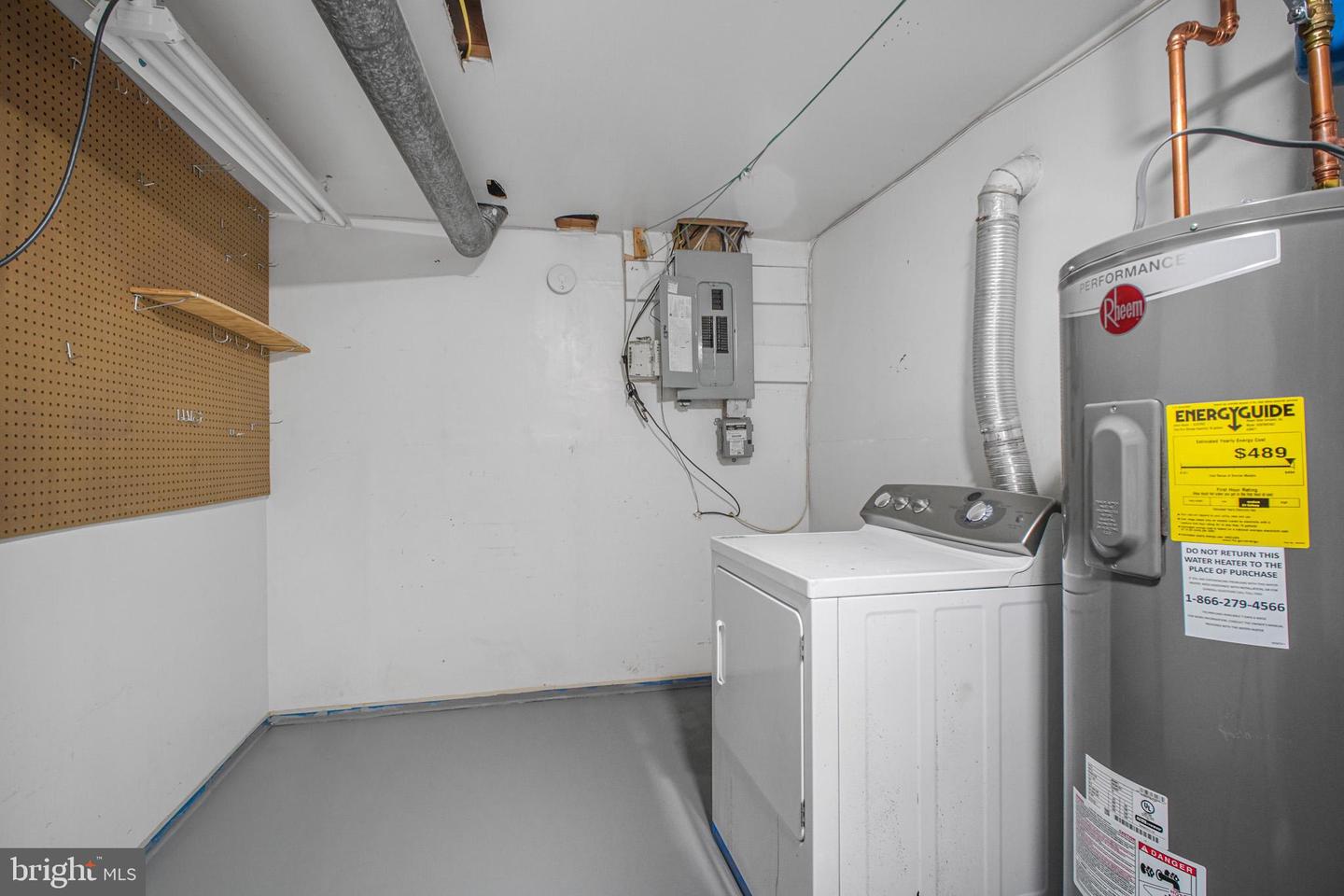 5242 MIDWAY CT, WOODBRIDGE, Virginia 22193, 4 Bedrooms Bedrooms, ,2 BathroomsBathrooms,Residential,For sale,5242 MIDWAY CT,VAPW2108608 MLS # VAPW2108608