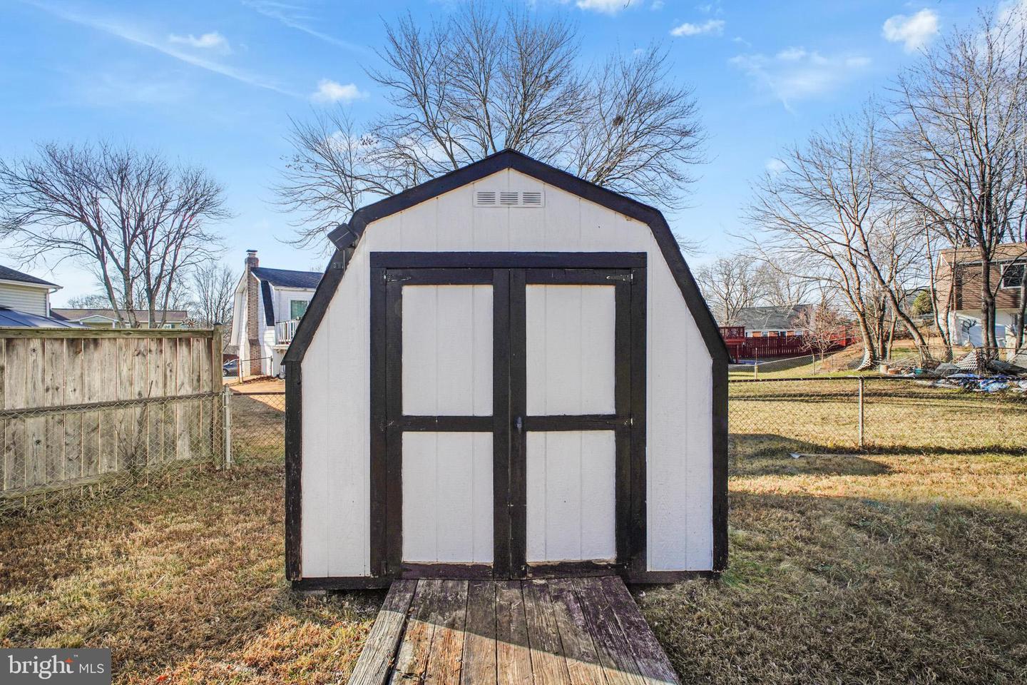 5242 MIDWAY CT, WOODBRIDGE, Virginia 22193, 4 Bedrooms Bedrooms, ,2 BathroomsBathrooms,Residential,For sale,5242 MIDWAY CT,VAPW2108608 MLS # VAPW2108608