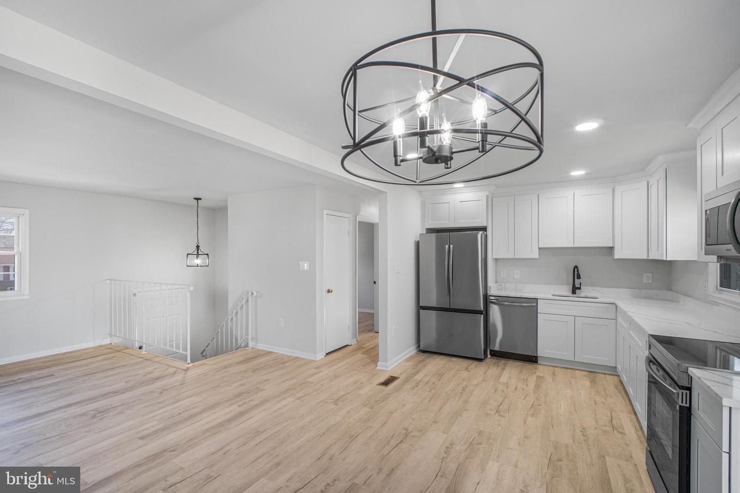 5242 MIDWAY CT, WOODBRIDGE, Virginia 22193, 4 Bedrooms Bedrooms, ,2 BathroomsBathrooms,Residential,For sale,5242 MIDWAY CT,VAPW2108608 MLS # VAPW2108608