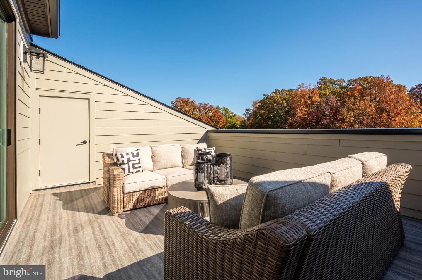 1610 FELLOWSHIP SQ, RESTON, Virginia 20190, 3 Bedrooms Bedrooms, ,3 BathroomsBathrooms,Residential,For sale,1610 FELLOWSHIP SQ,VAFX2281638 MLS # VAFX2281638