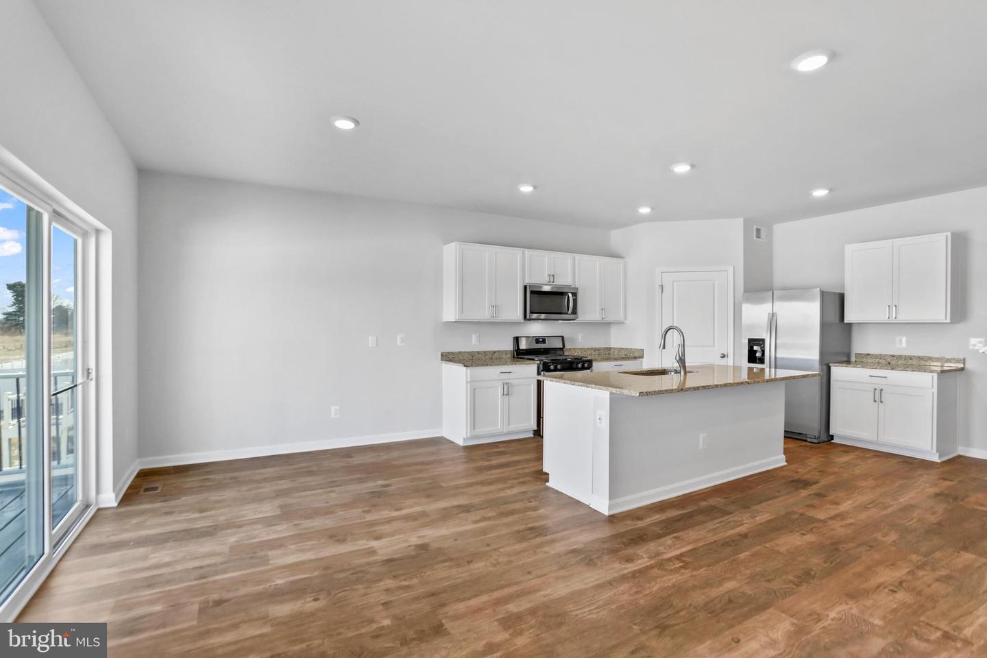 700 WEEKS CT, BERRYVILLE, Virginia 22611, 5 Bedrooms Bedrooms, ,3 BathroomsBathrooms,Residential,For sale,700 WEEKS CT,VACL2006262 MLS # VACL2006262