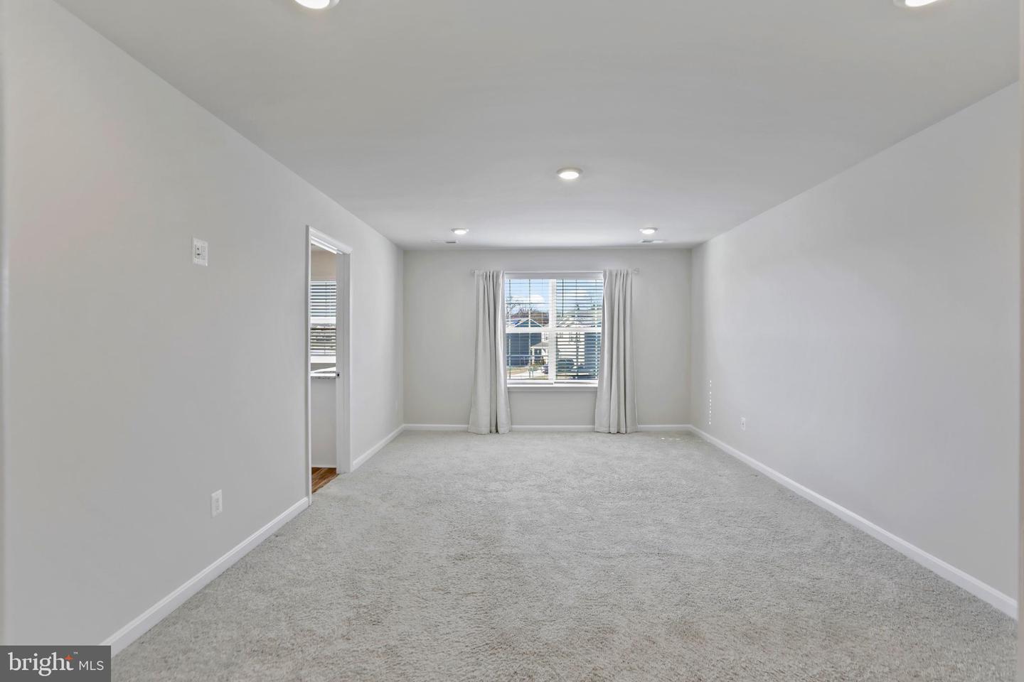 700 WEEKS CT, BERRYVILLE, Virginia 22611, 5 Bedrooms Bedrooms, ,3 BathroomsBathrooms,Residential,For sale,700 WEEKS CT,VACL2006262 MLS # VACL2006262