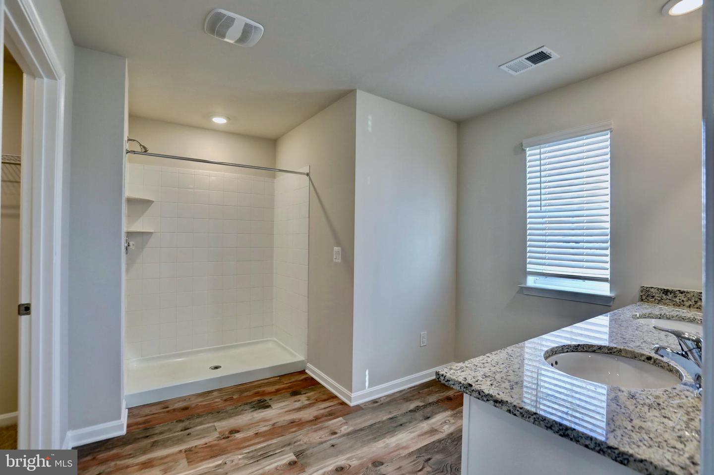 700 WEEKS CT, BERRYVILLE, Virginia 22611, 5 Bedrooms Bedrooms, ,3 BathroomsBathrooms,Residential,For sale,700 WEEKS CT,VACL2006262 MLS # VACL2006262