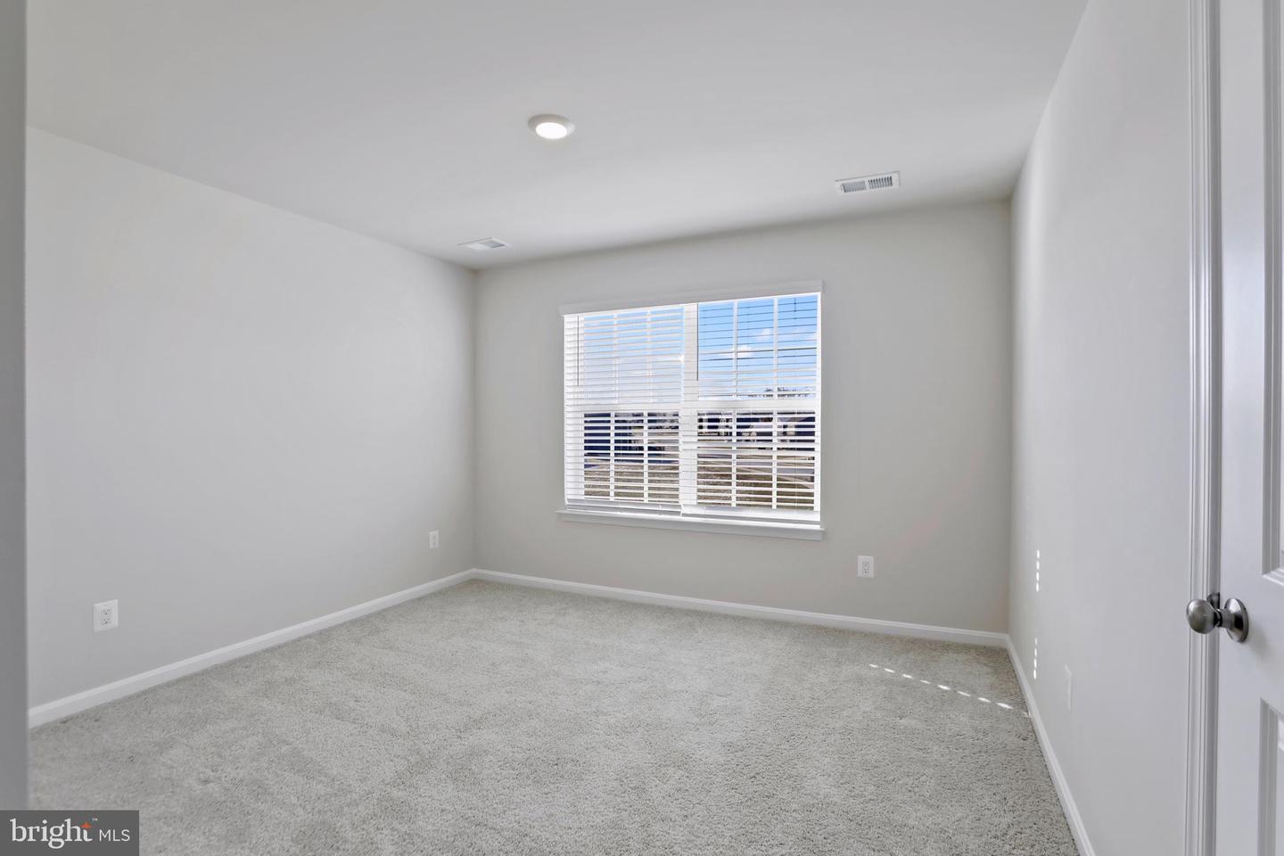 700 WEEKS CT, BERRYVILLE, Virginia 22611, 5 Bedrooms Bedrooms, ,3 BathroomsBathrooms,Residential,For sale,700 WEEKS CT,VACL2006262 MLS # VACL2006262