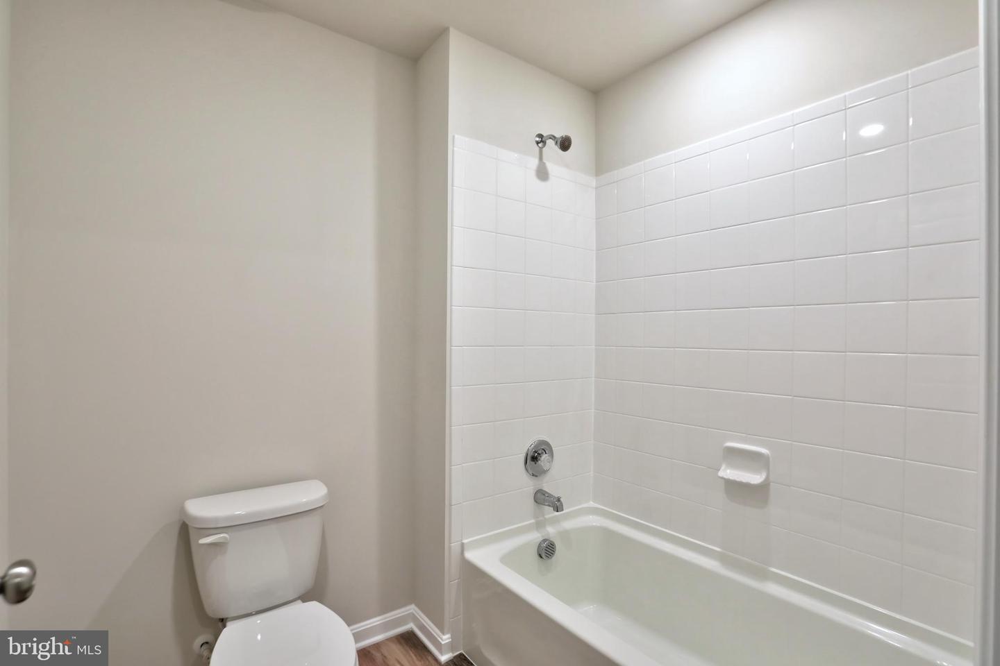 700 WEEKS CT, BERRYVILLE, Virginia 22611, 5 Bedrooms Bedrooms, ,3 BathroomsBathrooms,Residential,For sale,700 WEEKS CT,VACL2006262 MLS # VACL2006262