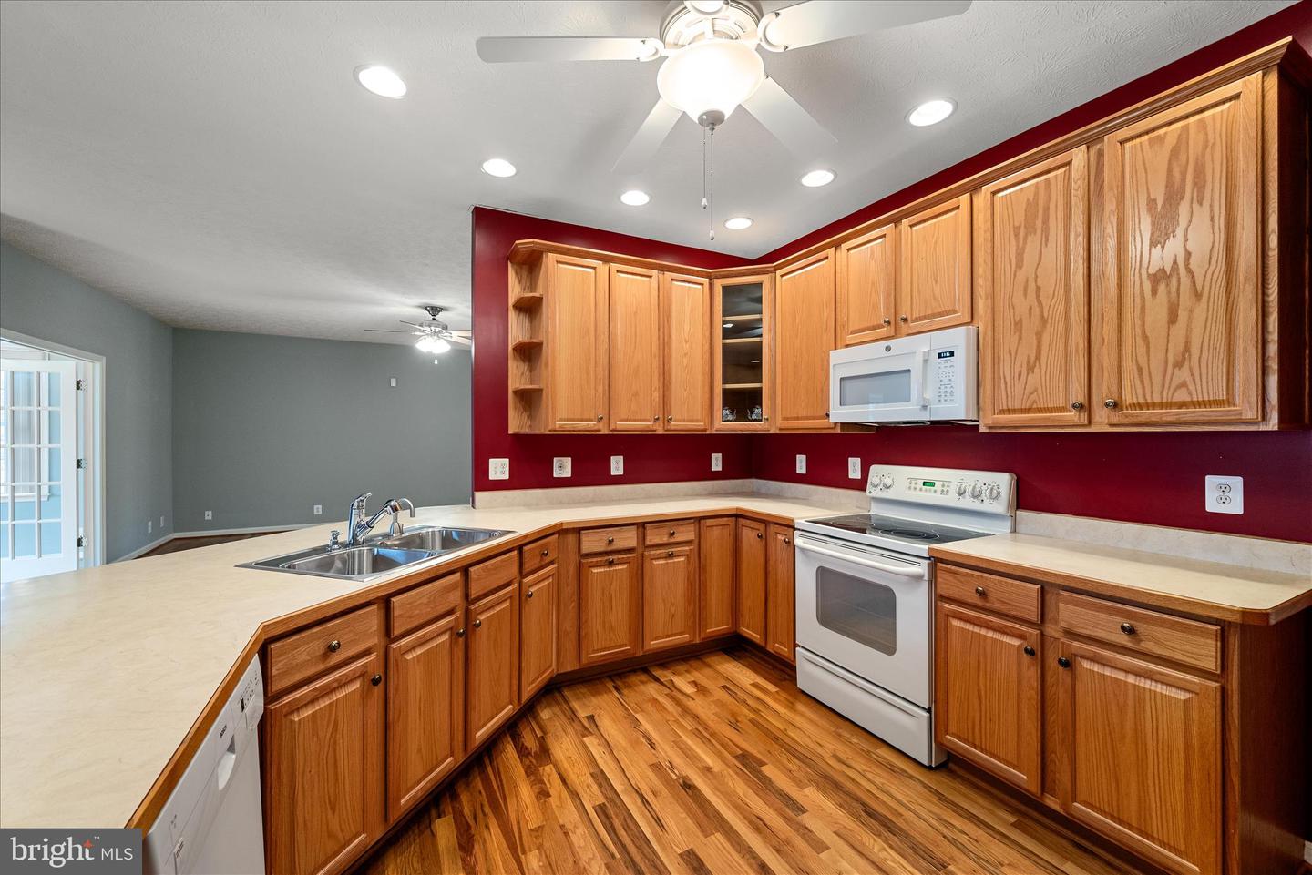 327 CLYDESDALE DR, STEPHENS CITY, Virginia 22655, 3 Bedrooms Bedrooms, ,3 BathroomsBathrooms,Residential,For sale,327 CLYDESDALE DR,VAFV2038390 MLS # VAFV2038390