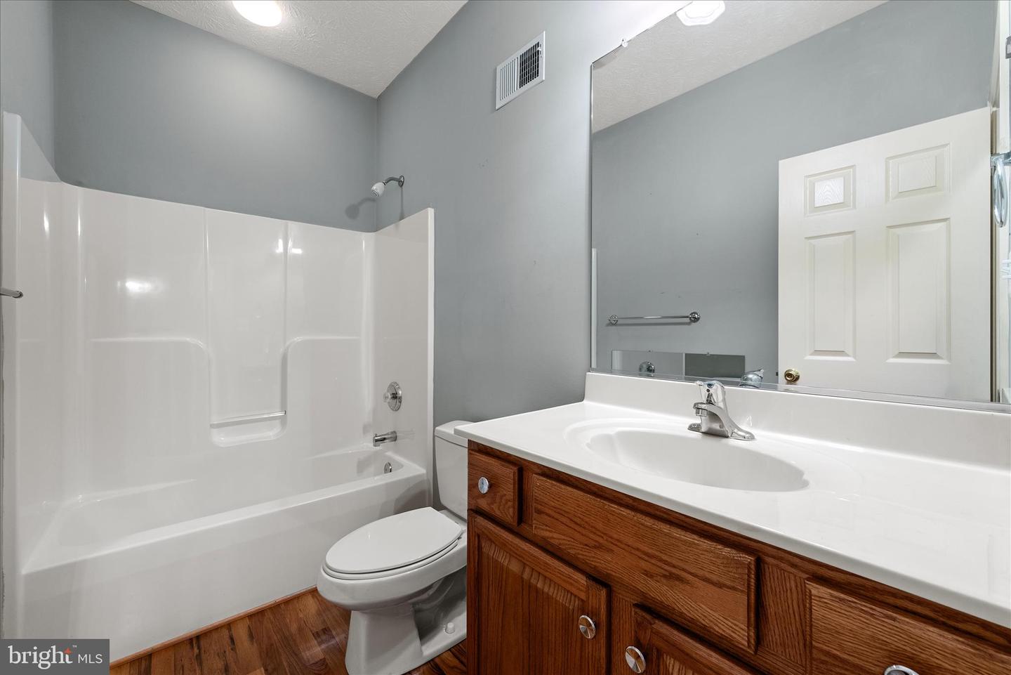 327 CLYDESDALE DR, STEPHENS CITY, Virginia 22655, 3 Bedrooms Bedrooms, ,3 BathroomsBathrooms,Residential,For sale,327 CLYDESDALE DR,VAFV2038390 MLS # VAFV2038390