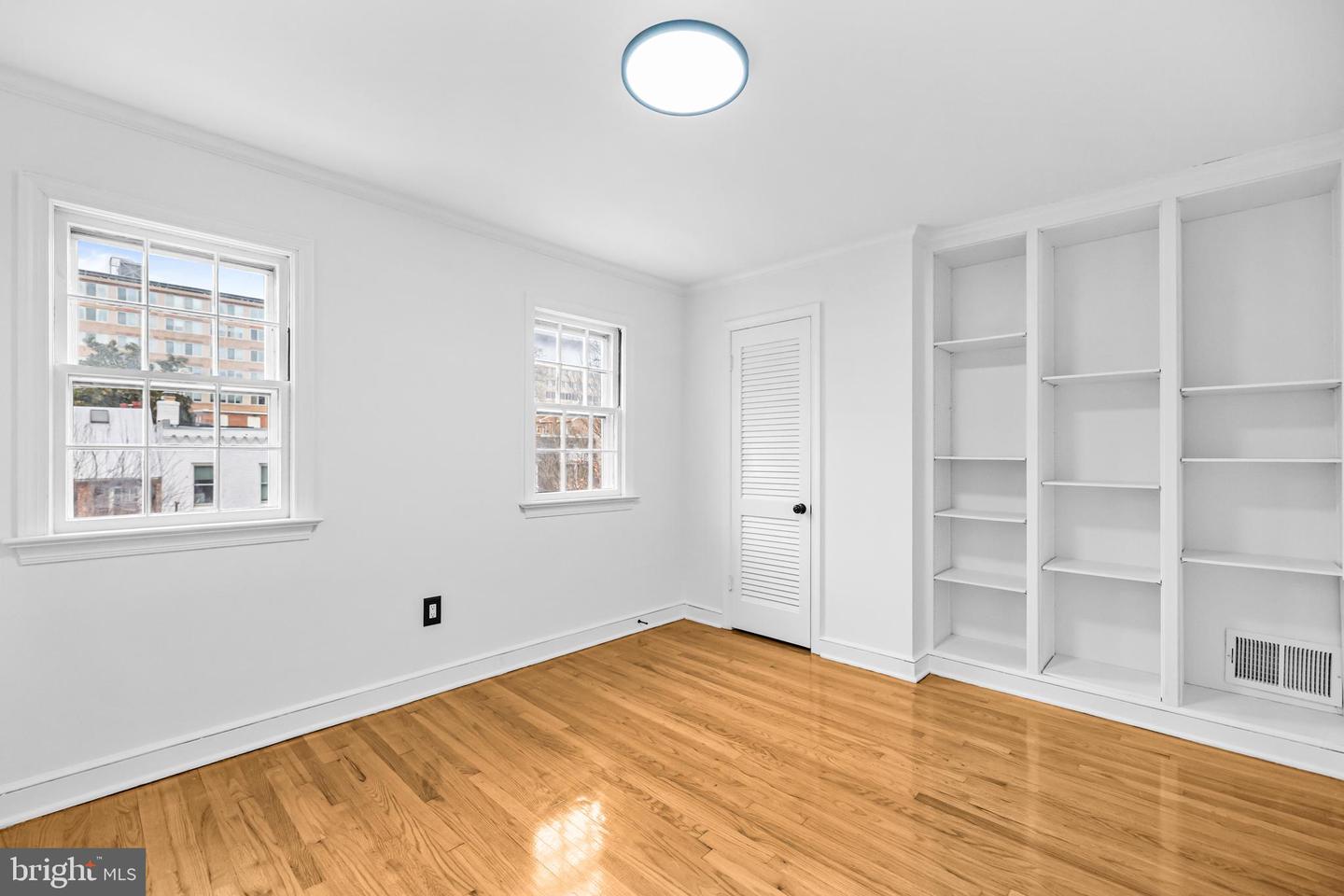 2420 I ST NW, WASHINGTON, District Of Columbia 20037, 3 Bedrooms Bedrooms, 9 Rooms Rooms,4 BathroomsBathrooms,Residential,For sale,2420 I ST NW,DCDC2234314 MLS # DCDC2234314