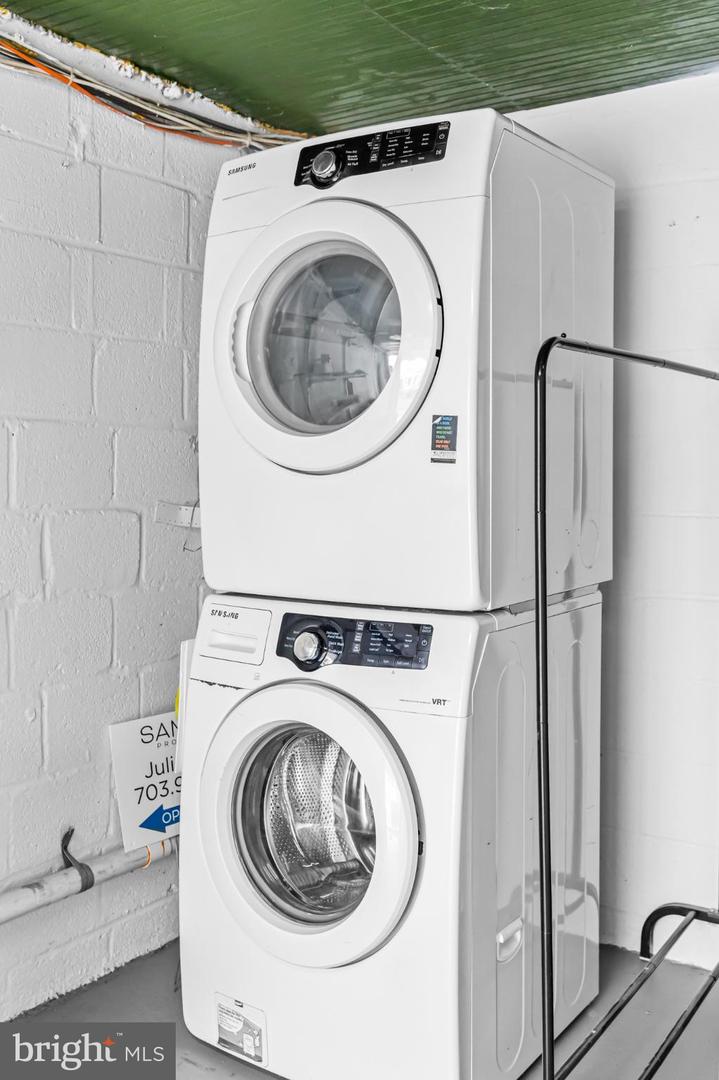 2420 I ST NW, WASHINGTON, District Of Columbia 20037, 3 Bedrooms Bedrooms, 9 Rooms Rooms,4 BathroomsBathrooms,Residential,For sale,2420 I ST NW,DCDC2234314 MLS # DCDC2234314