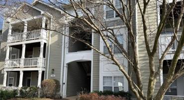 1708 LAKE SHORE CREST DR, RESTON, Virginia 20190, 1 Bedroom Bedrooms, ,1 BathroomBathrooms,Residential,For sale,1708 LAKE SHORE CREST DR,VAFX2282040 MLS # VAFX2282040