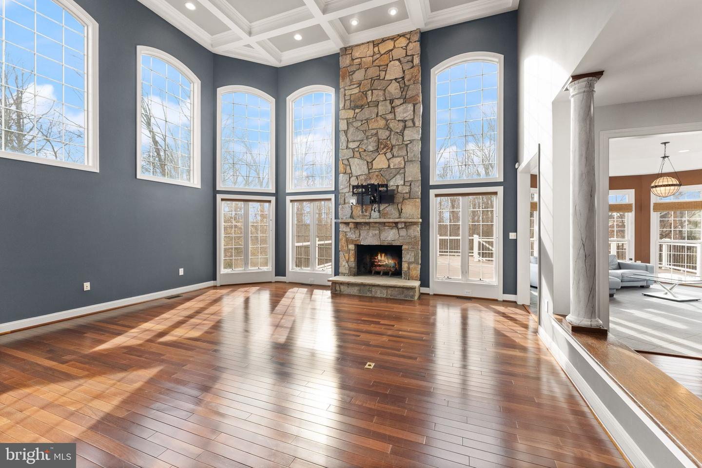 25729 SUMMERBANK CT, CHANTILLY, Virginia 20152, 4 Bedrooms Bedrooms, ,4 BathroomsBathrooms,Residential,For sale,25729 SUMMERBANK CT,VALO2112160 MLS # VALO2112160