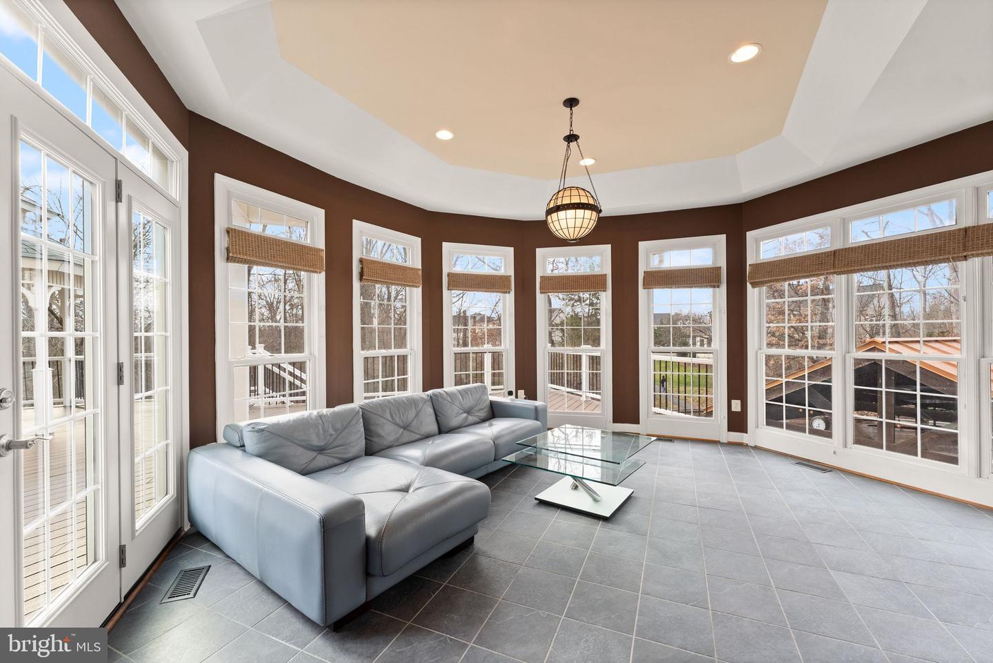 25729 SUMMERBANK CT, CHANTILLY, Virginia 20152, 4 Bedrooms Bedrooms, ,4 BathroomsBathrooms,Residential,For sale,25729 SUMMERBANK CT,VALO2112160 MLS # VALO2112160