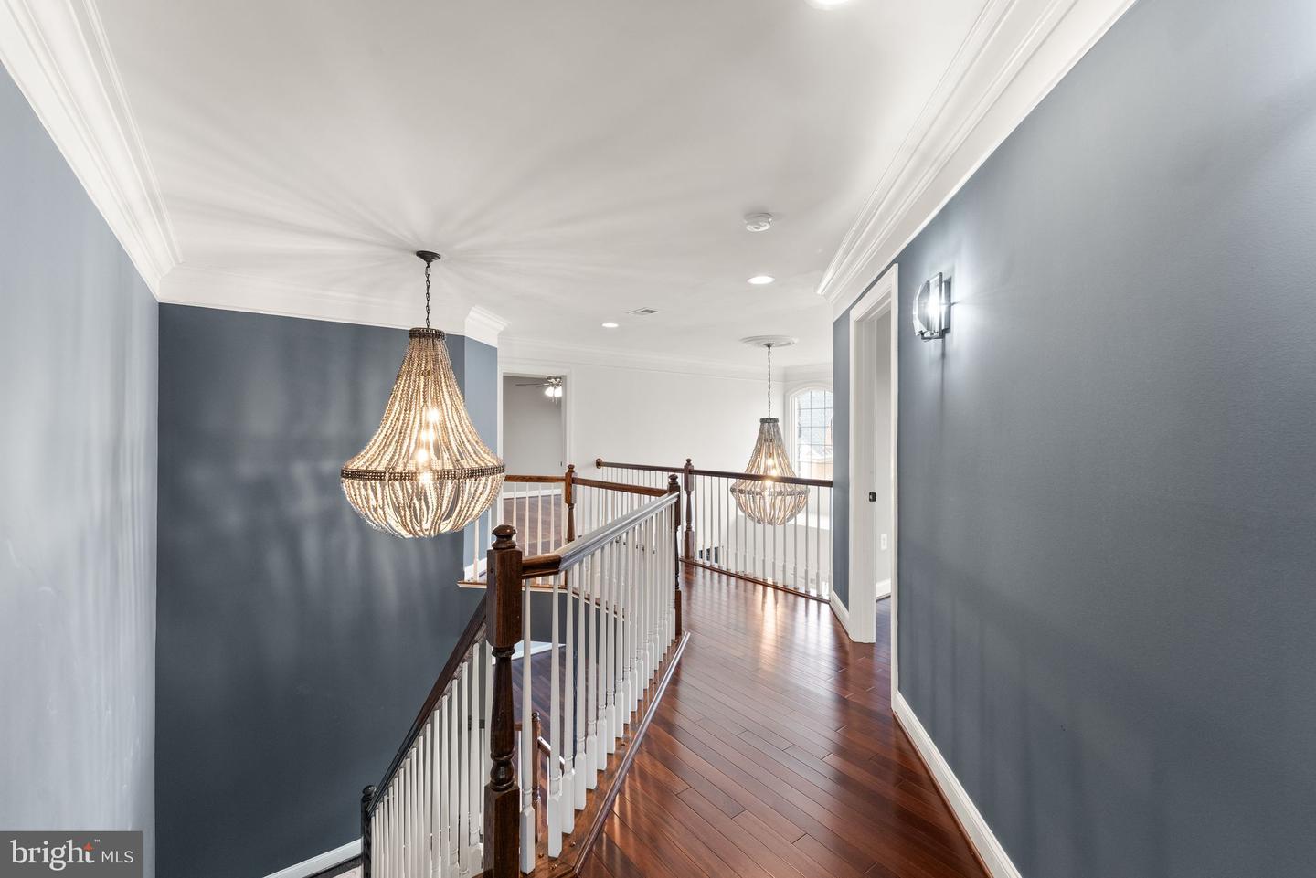 25729 SUMMERBANK CT, CHANTILLY, Virginia 20152, 4 Bedrooms Bedrooms, ,4 BathroomsBathrooms,Residential,For sale,25729 SUMMERBANK CT,VALO2112160 MLS # VALO2112160