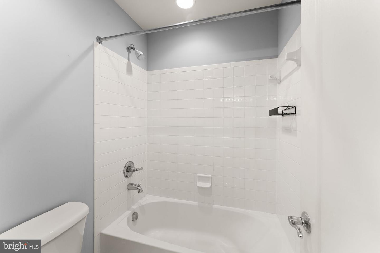 25729 SUMMERBANK CT, CHANTILLY, Virginia 20152, 4 Bedrooms Bedrooms, ,4 BathroomsBathrooms,Residential,For sale,25729 SUMMERBANK CT,VALO2112160 MLS # VALO2112160