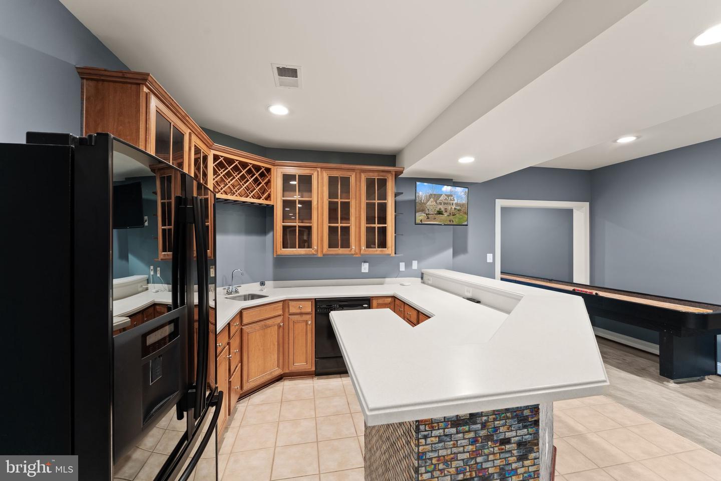 25729 SUMMERBANK CT, CHANTILLY, Virginia 20152, 4 Bedrooms Bedrooms, ,4 BathroomsBathrooms,Residential,For sale,25729 SUMMERBANK CT,VALO2112160 MLS # VALO2112160