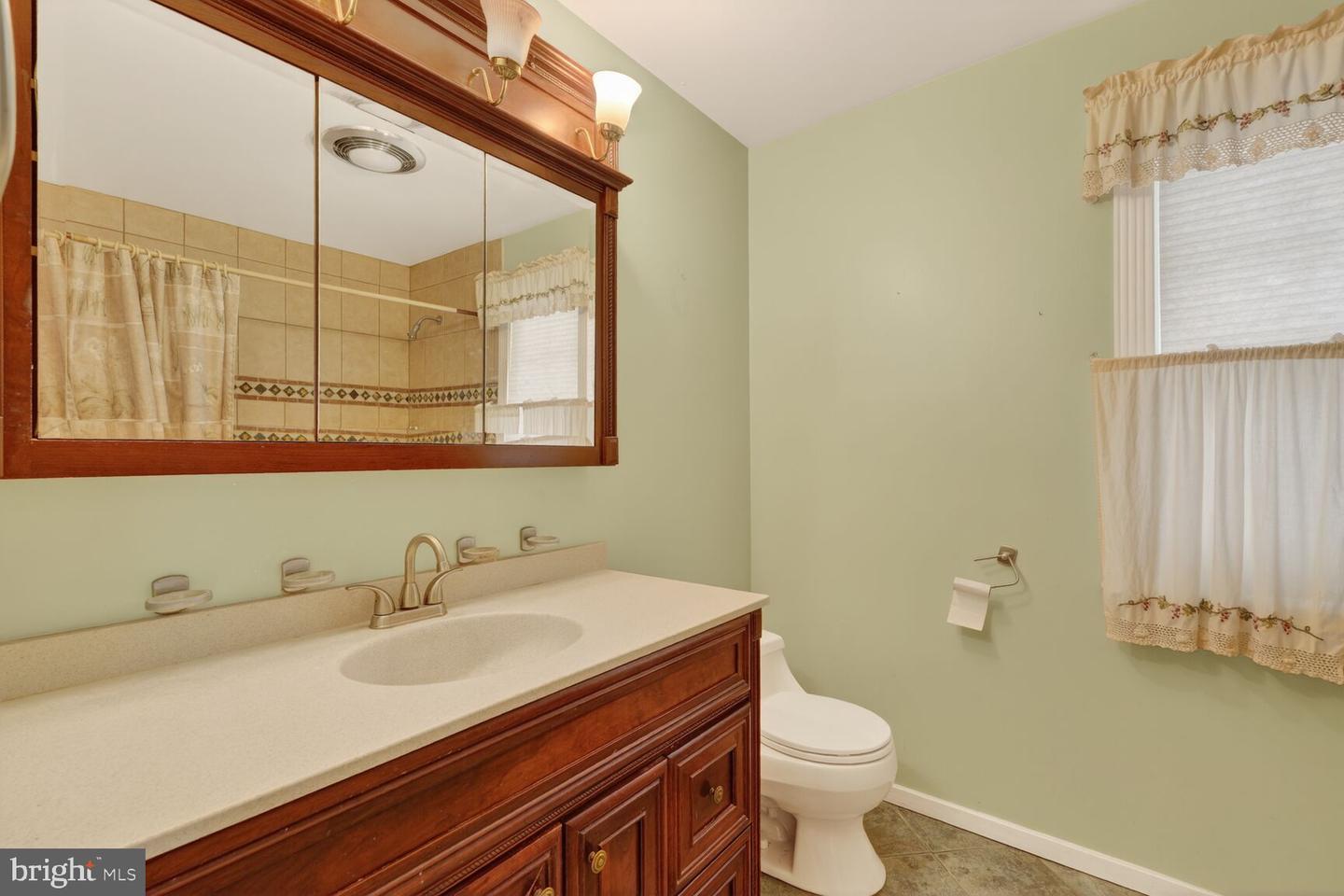 3000 BATTERSEA LN, ALEXANDRIA, Virginia 22309, 4 Bedrooms Bedrooms, ,3 BathroomsBathrooms,Residential,For sale,3000 BATTERSEA LN,VAFX2282112 MLS # VAFX2282112