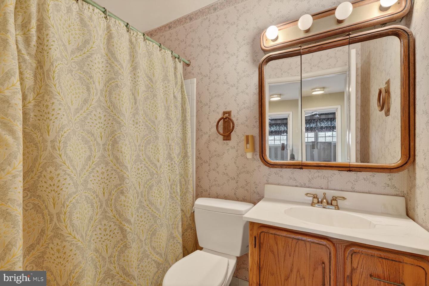 3000 BATTERSEA LN, ALEXANDRIA, Virginia 22309, 4 Bedrooms Bedrooms, ,3 BathroomsBathrooms,Residential,For sale,3000 BATTERSEA LN,VAFX2282112 MLS # VAFX2282112