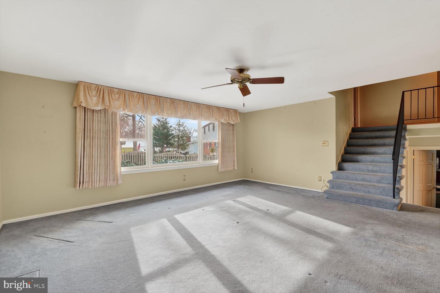 3000 BATTERSEA LN, ALEXANDRIA, Virginia 22309, 4 Bedrooms Bedrooms, ,3 BathroomsBathrooms,Residential,For sale,3000 BATTERSEA LN,VAFX2282112 MLS # VAFX2282112