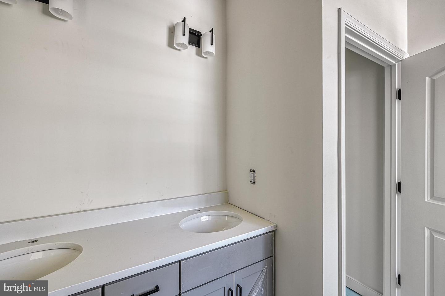 199 HICKORY LANE, BUMPASS, Virginia 23024, 4 Bedrooms Bedrooms, 10 Rooms Rooms,1 BathroomBathrooms,Residential,For sale,199 HICKORY LANE,VALA2009006 MLS # VALA2009006