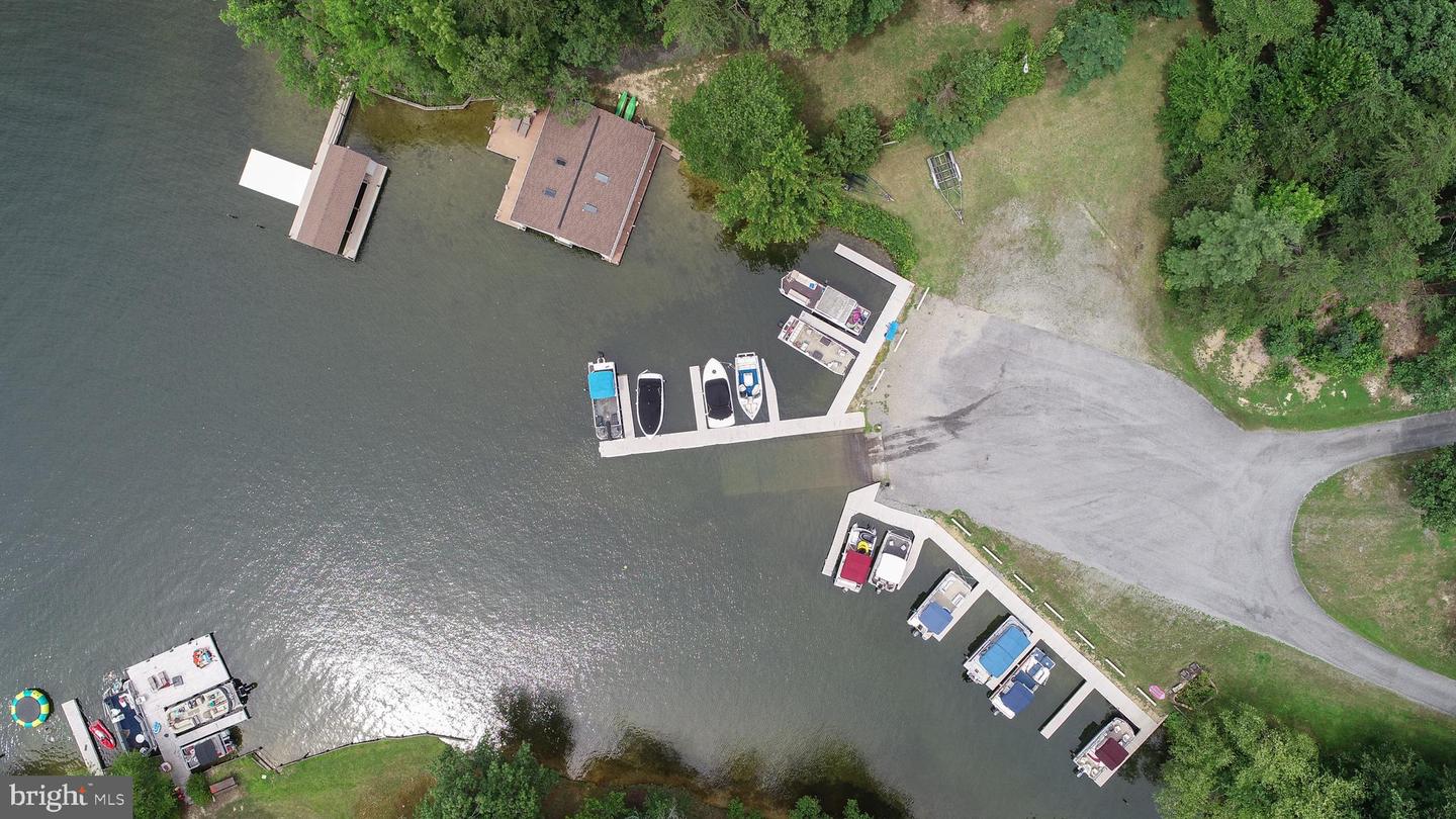 199 HICKORY LANE, BUMPASS, Virginia 23024, 4 Bedrooms Bedrooms, 10 Rooms Rooms,1 BathroomBathrooms,Residential,For sale,199 HICKORY LANE,VALA2009006 MLS # VALA2009006